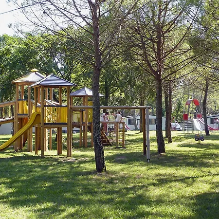 Tatil Evi Pineta Village-3 By Interhome